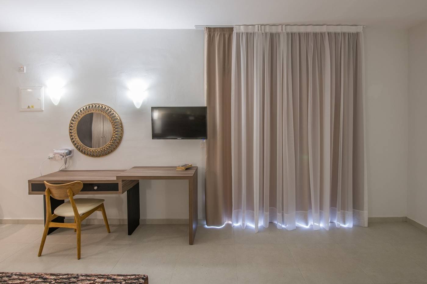 Electra-Holiday-Village-Room-21