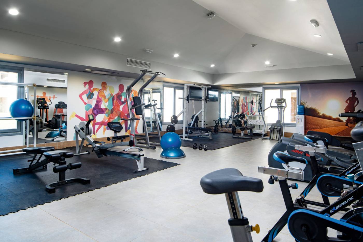 Riu-Palace-Tropical-Bay-All-Inclusive-Sports-and-Entertainment-42