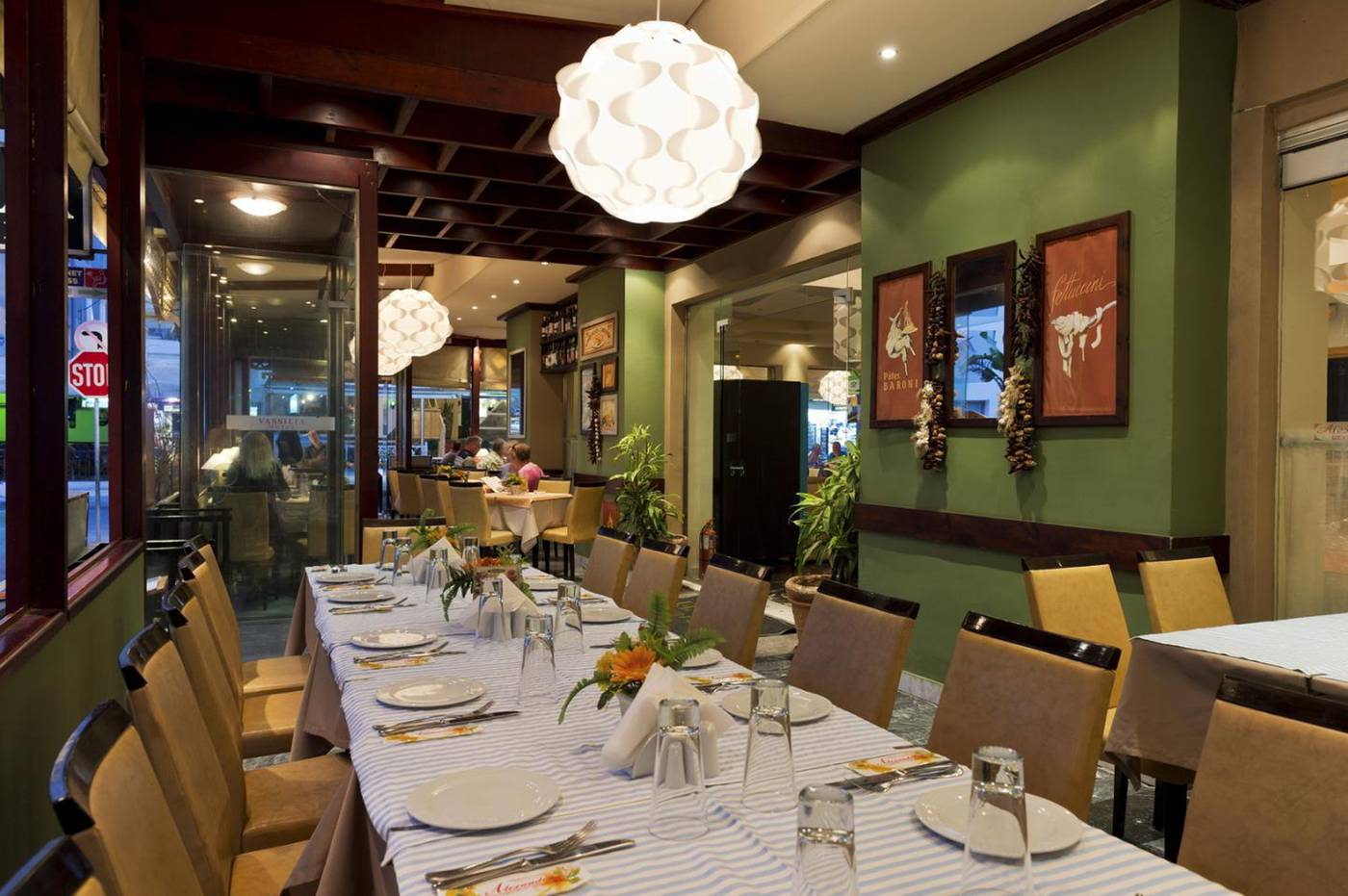 Vassilia-Restaurant-19