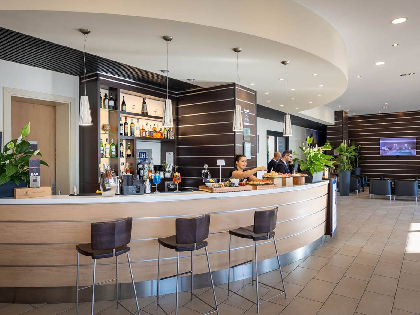 iH-Hotels-Milano-Gioia-Bar-11