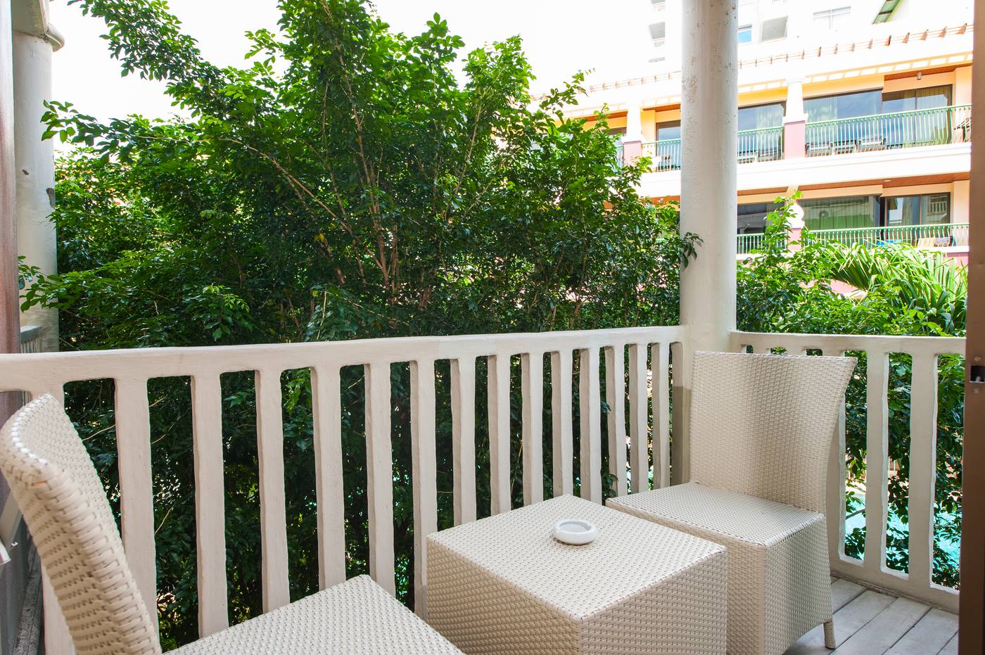 Ramada-by-Wyndham-Phuket-Southsea-Room-12