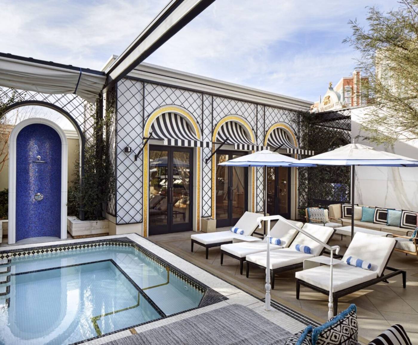 The-Venetian-Resort-Las-Vegas-Pool-85