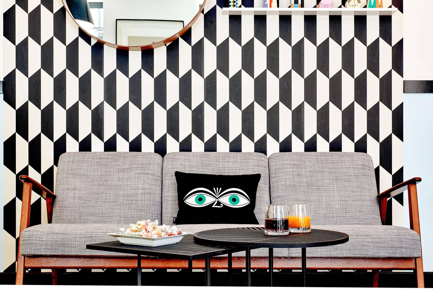 Augustin-Astotel-Lobby-46