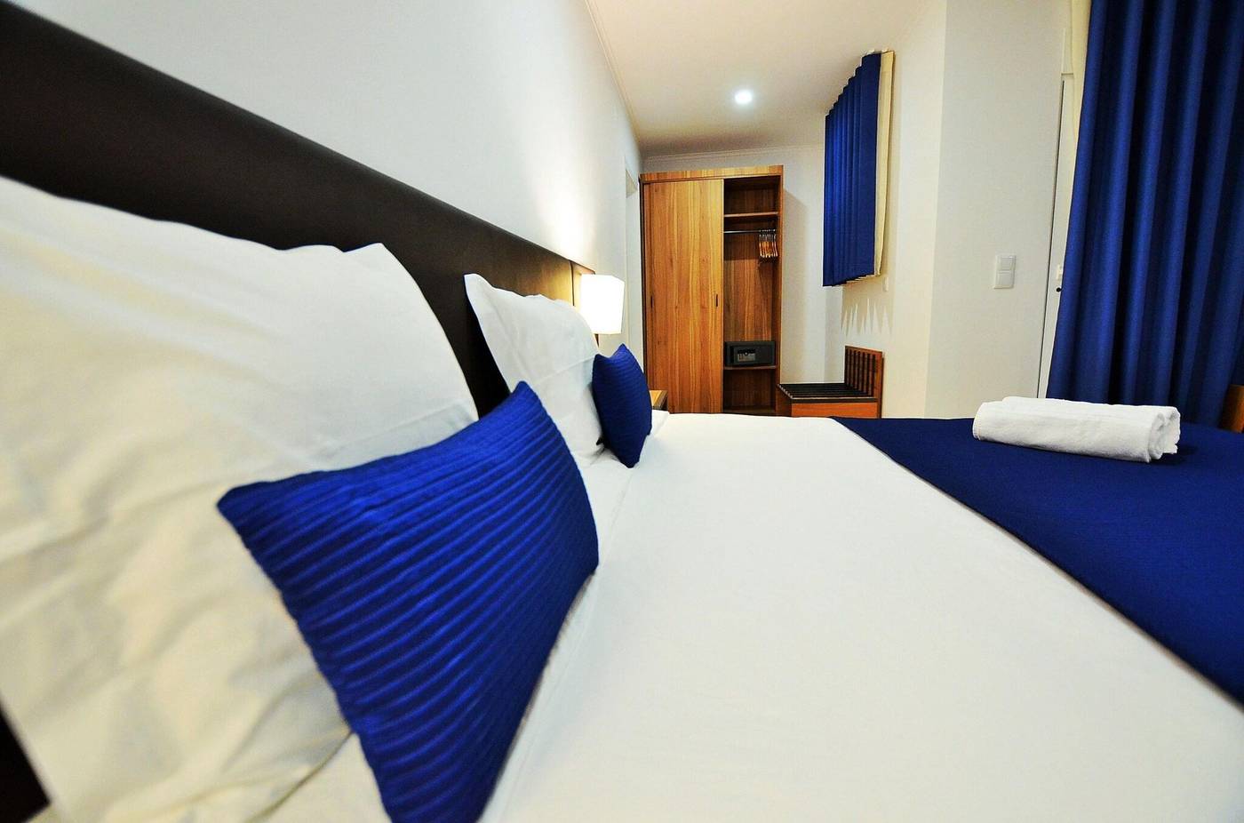 HILLTOP-OASIS---Lisbon-Lux-Oeiras-Resorts-Room-19