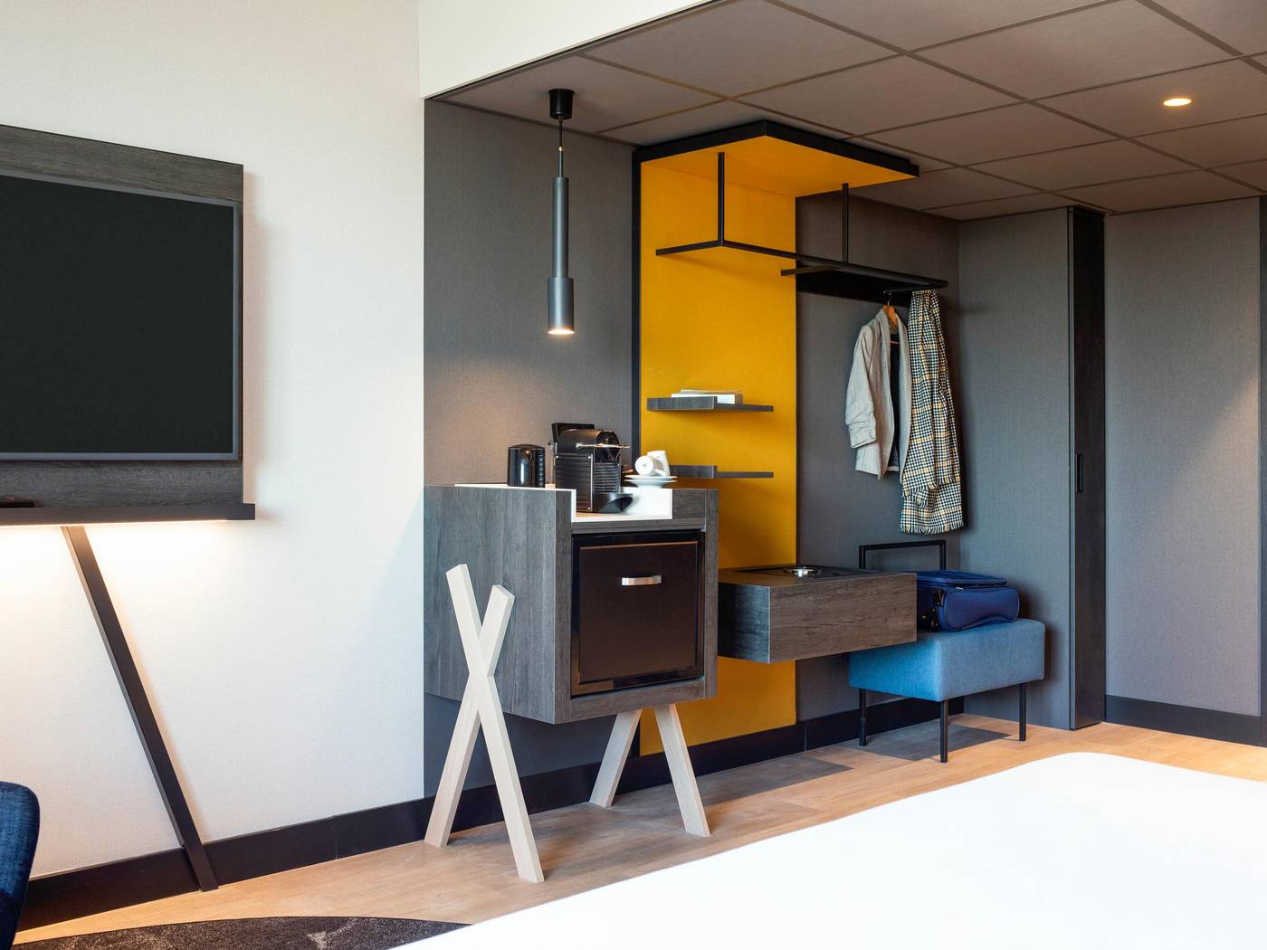 Mercure-Amsterdam-City-Hotel-Room-8