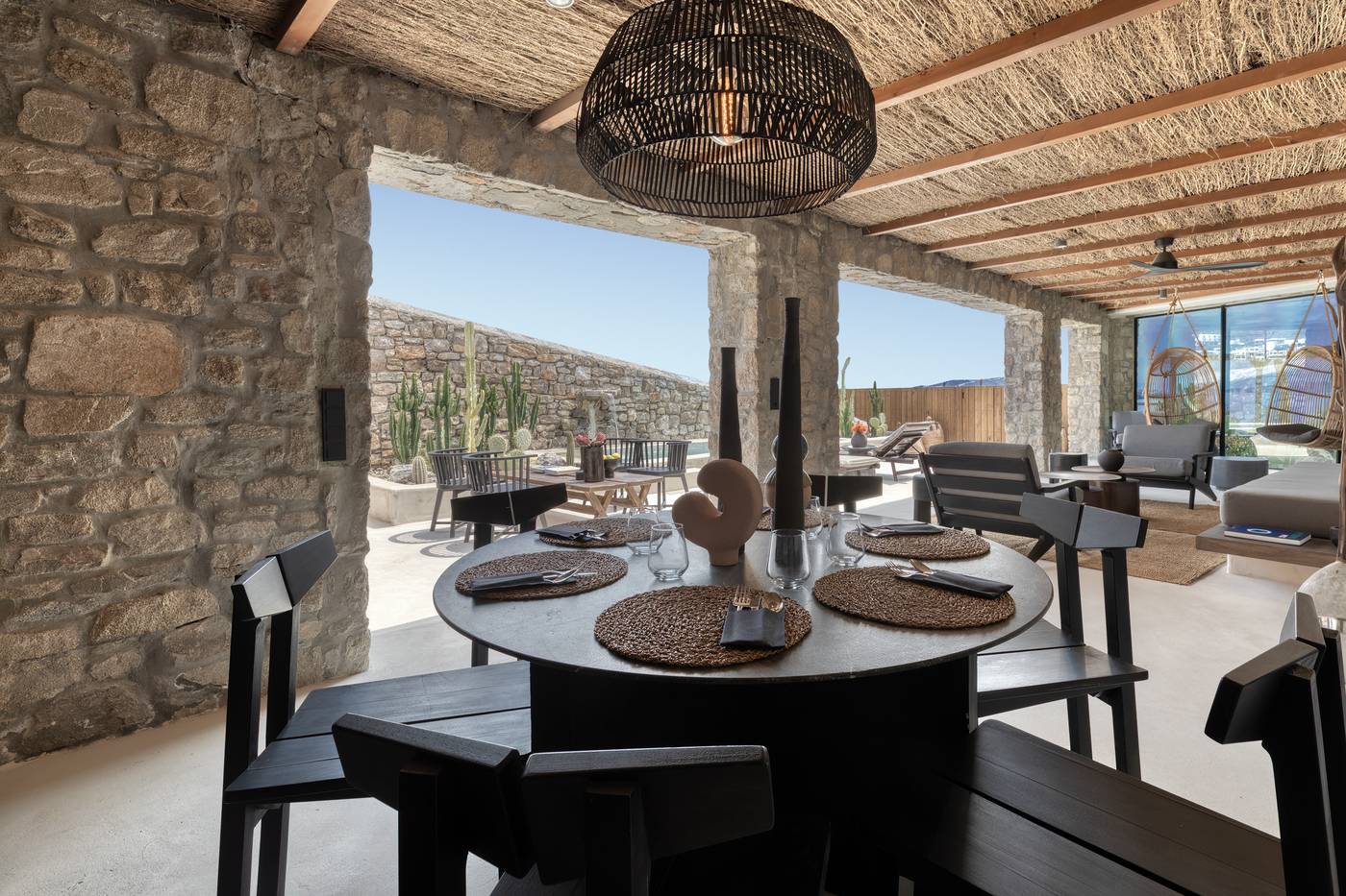 Rocabella-Mykonos-Art-Room-77