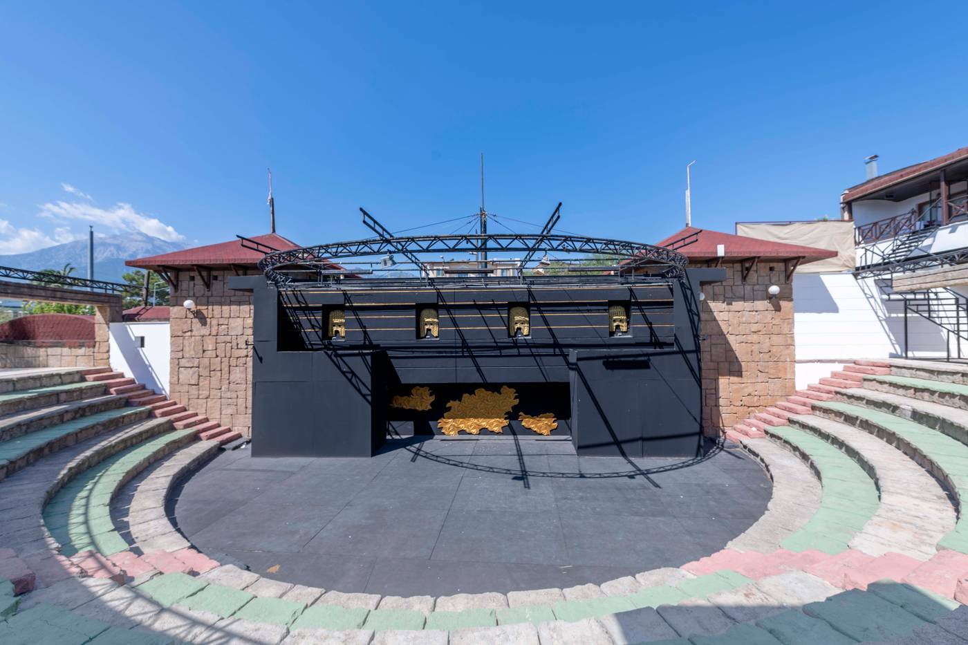 Armas-Labada-Sports-and-Entertainment-49