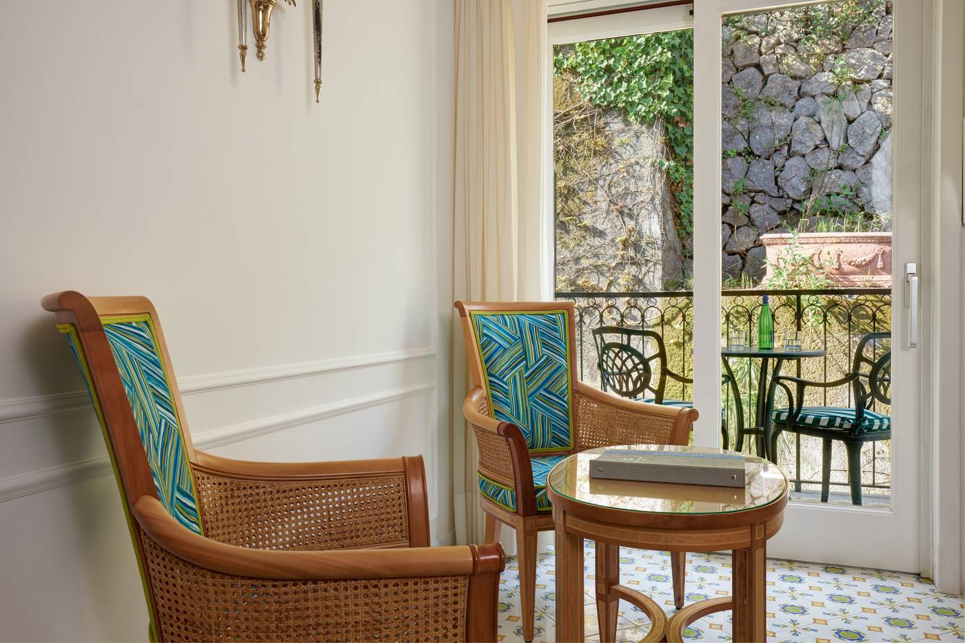 Grand-Hotel-Capodimonte-Room-43