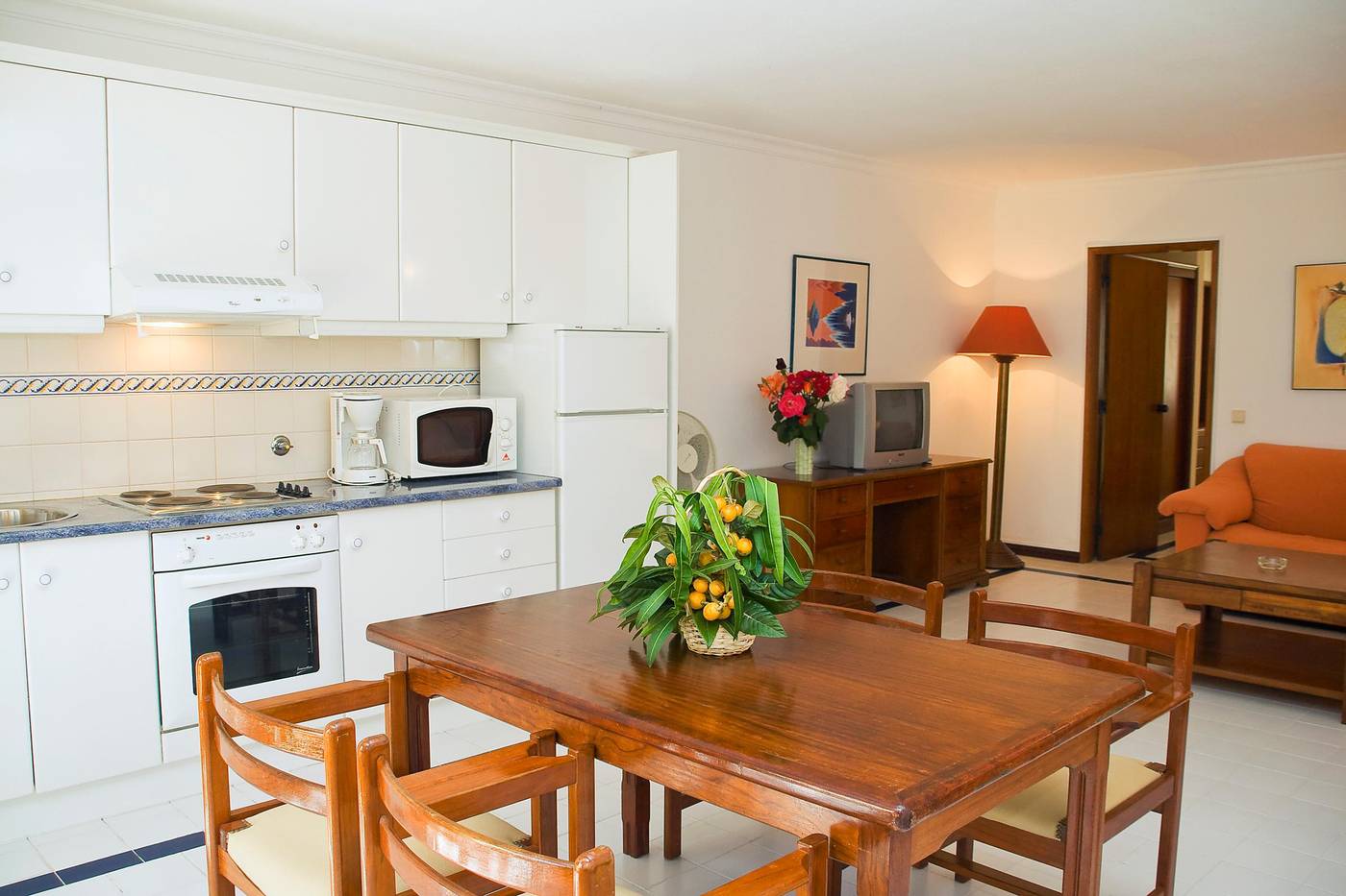 Apartamentos-da-Balaia-Room-19