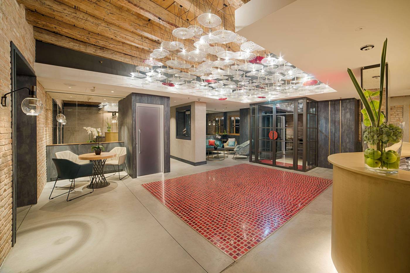 NH-Collection-Venezia-Murano-Villa-Lobby-4