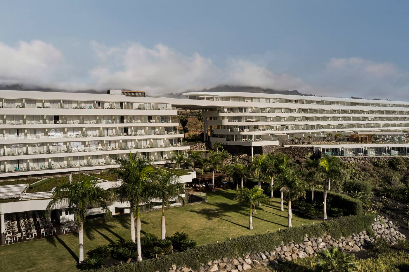 Royal-Hideaway-Corales-Suites--part-of-Barcel---Hotel-Group-General-view-8