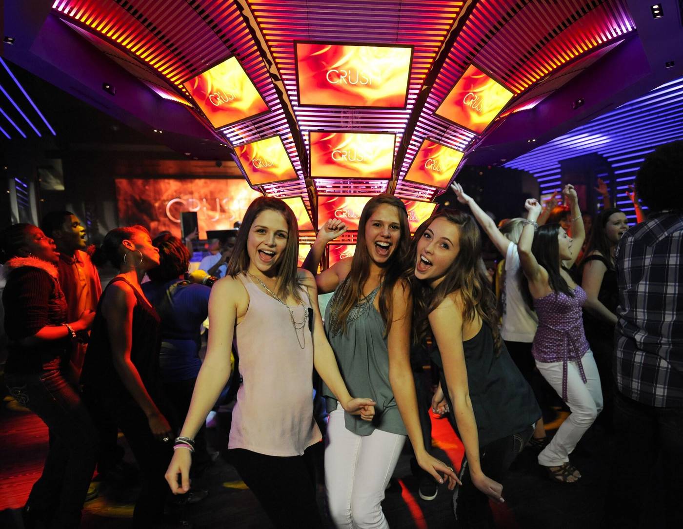 The-Reef-Atlantis-Sports-and-Entertainment-53