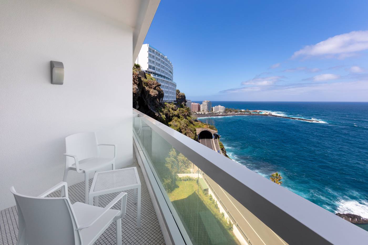 Best-Semiramis-Room-45