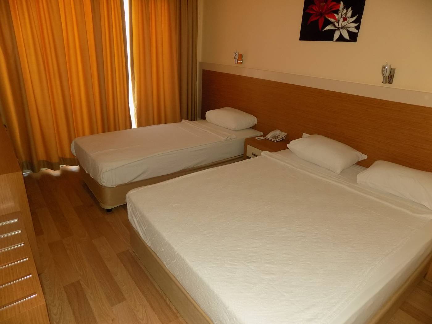 Grand-Atilla-Hotel-Room-16