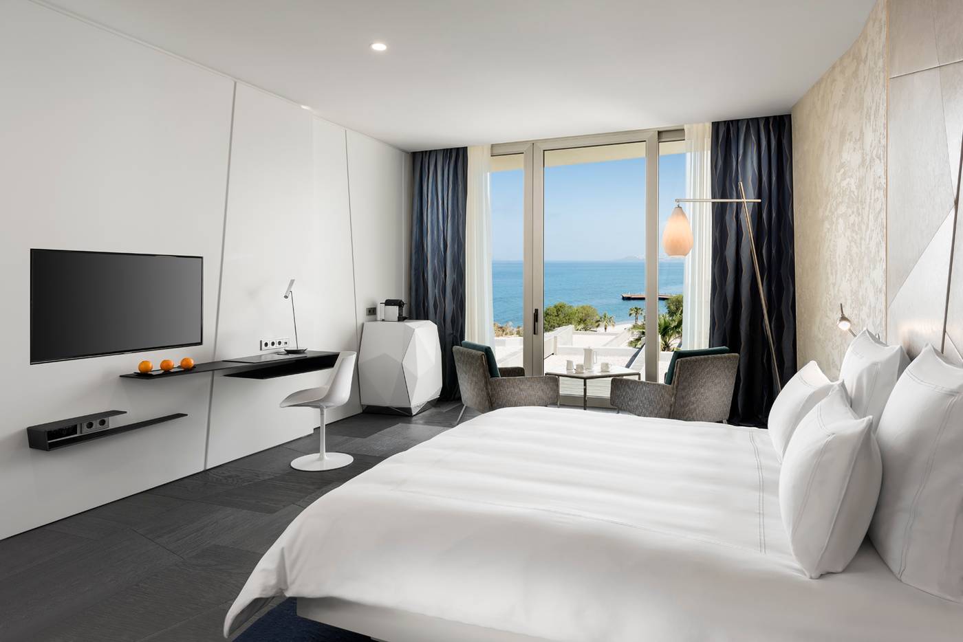 Swissotel-Resort-Bodrum-Beach-Room-21