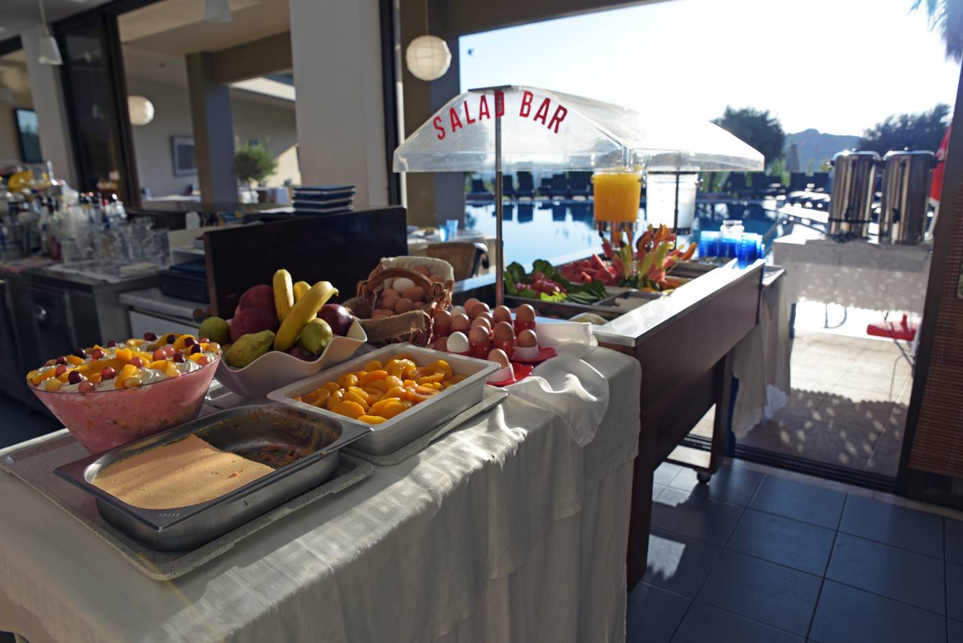 Hillside-Studios-Restaurant-25