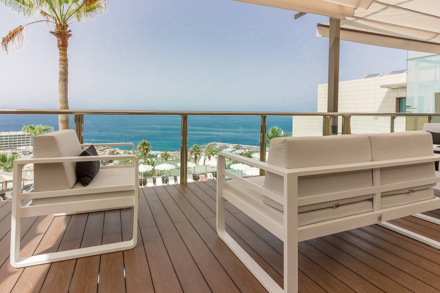 Diamond-Apartments-Lobby-28