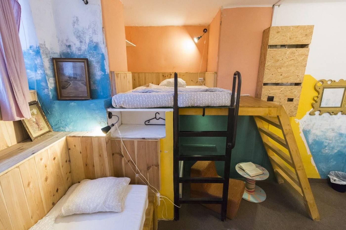 Baroque-Hostel-Budapest-Room-31