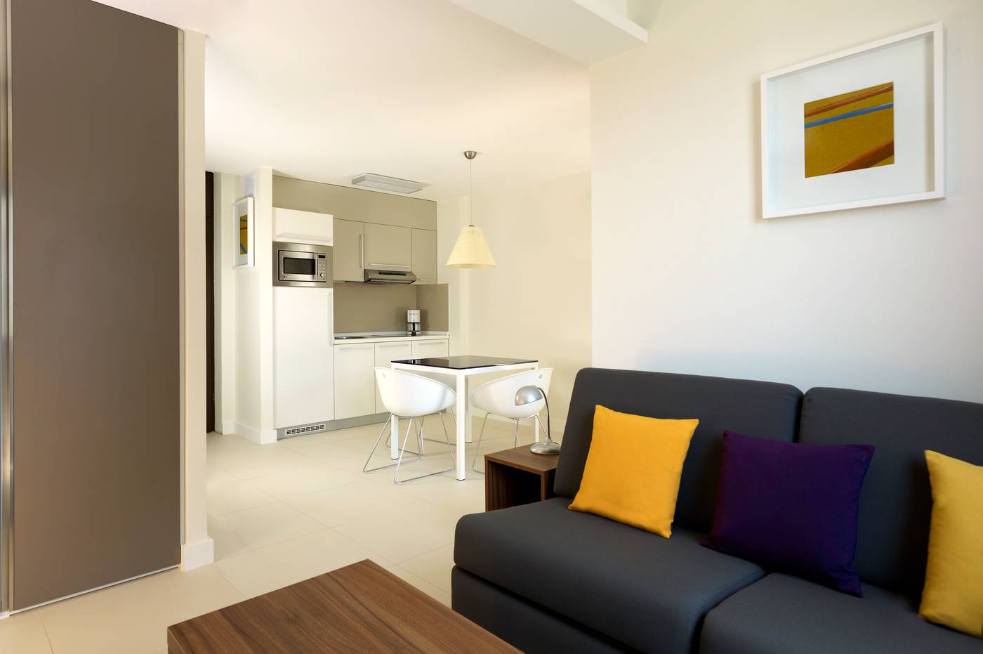 Park-Plaza-Verudela-Resort-Room-25