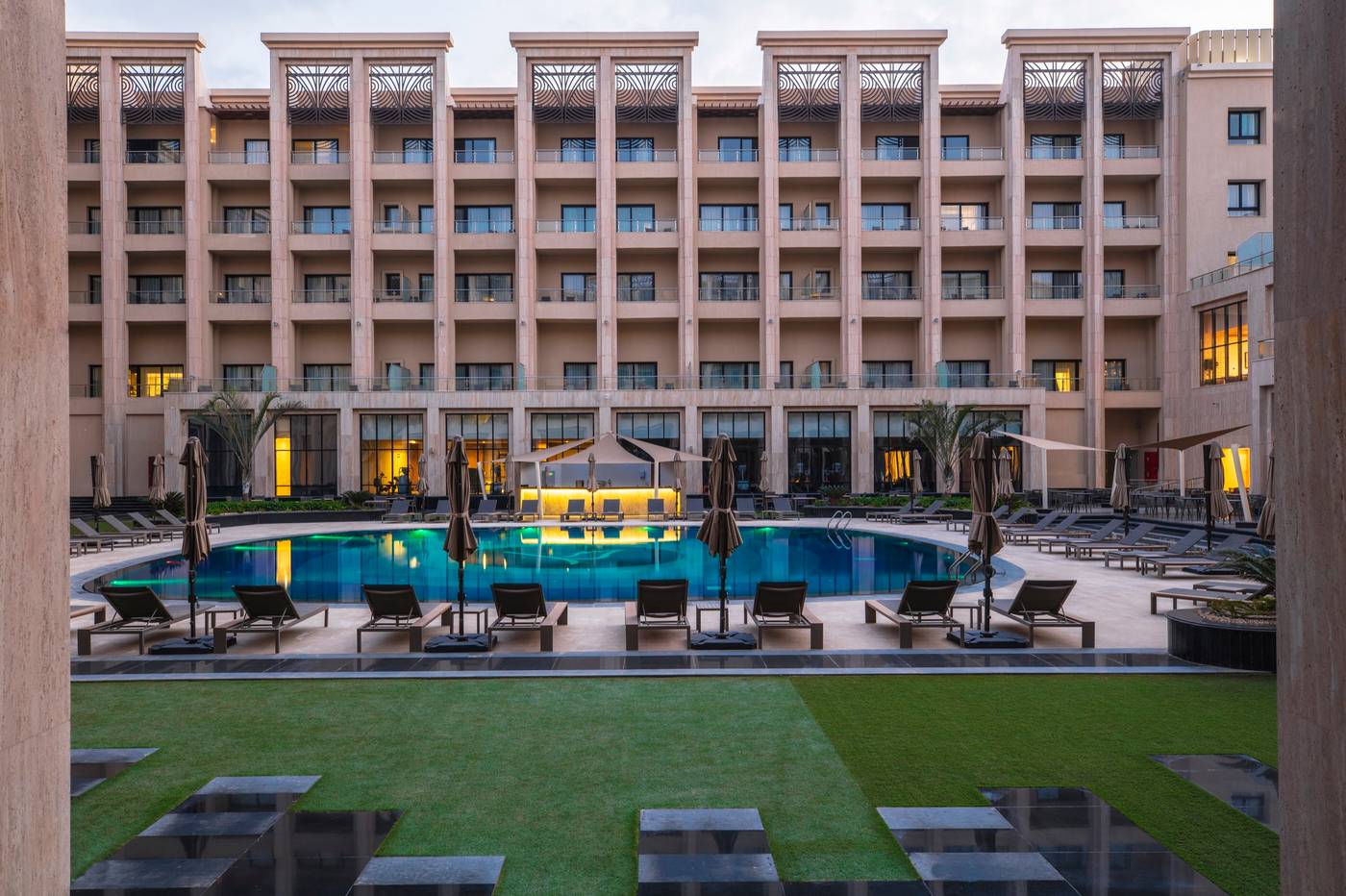 Triumph Luxury Hotel-Egypt-Cairo-General view-4