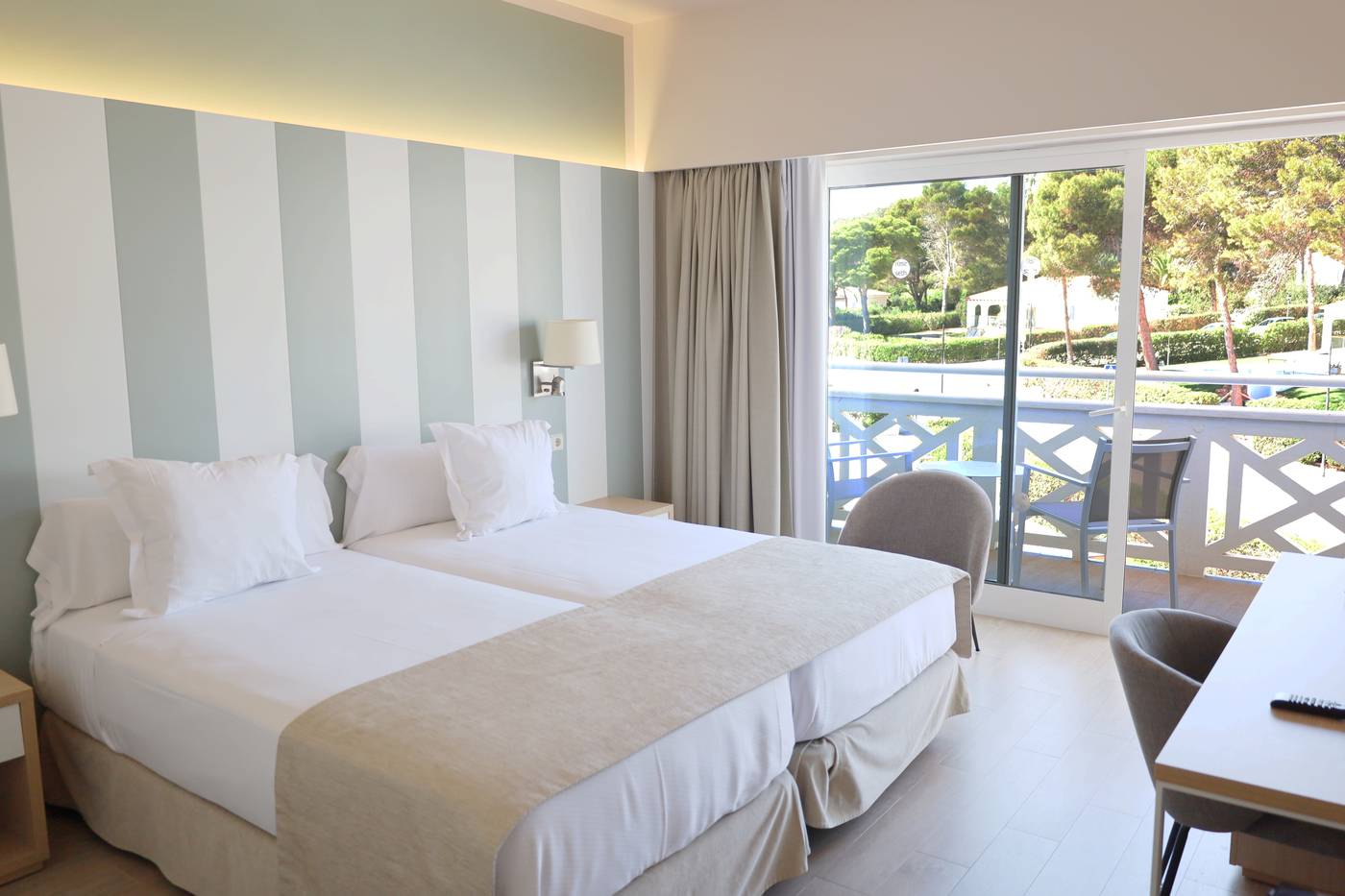 Hotel-55-Santo-Tomas-Room-31