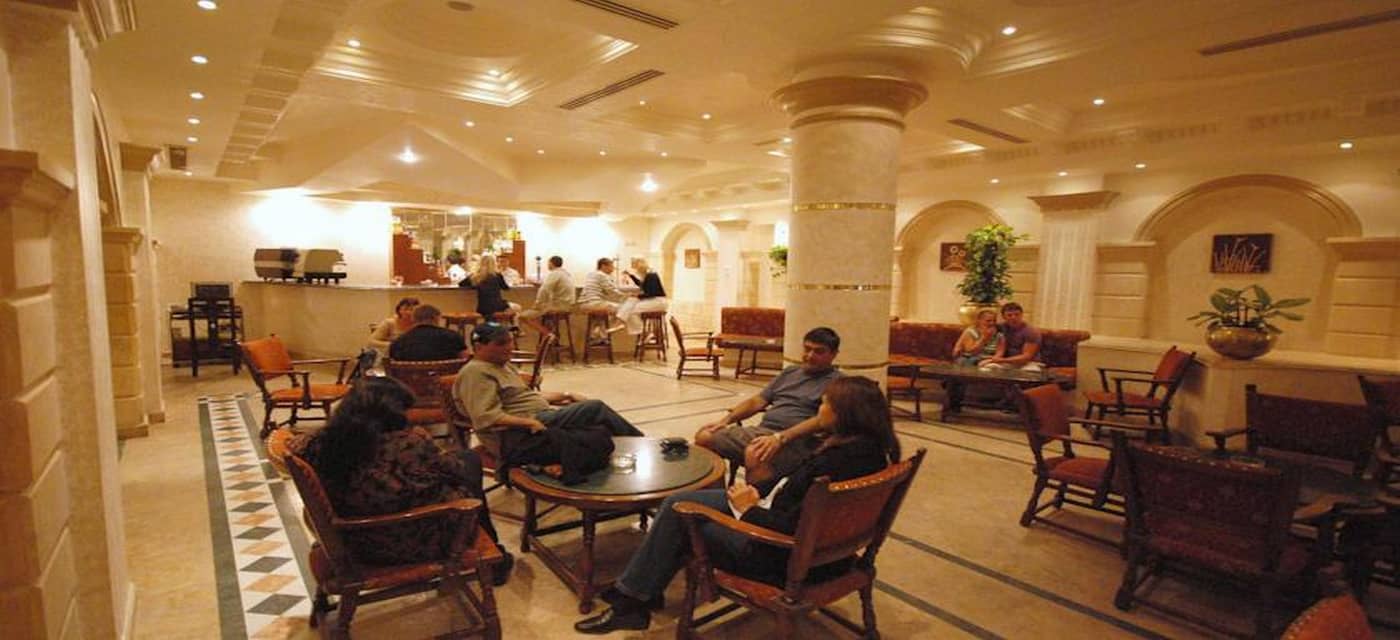 Coral-Hills-Sharm-Bar-39