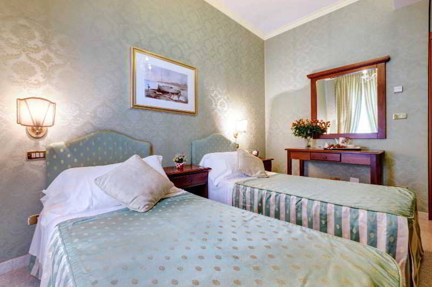 Hotel-Residenza-In-Farnese-Room-17