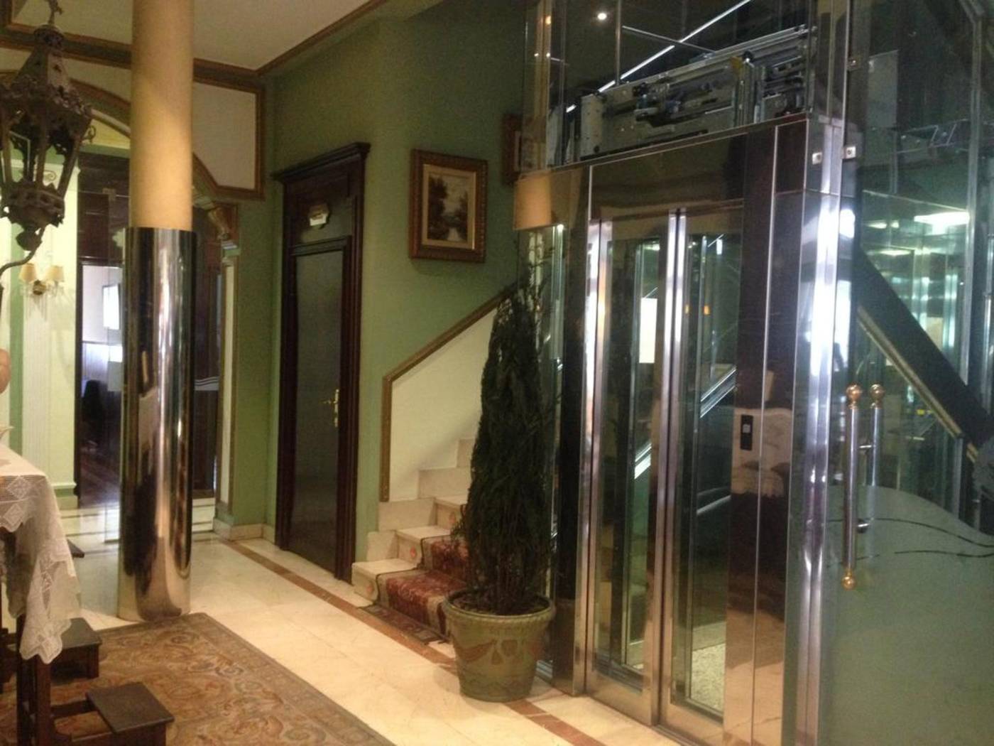 Camino de Santiago-Spain-CASTRILLO DEL VAL-Lobby-2