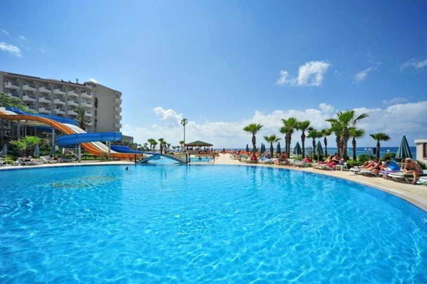 Aria-Resort---Spa-Hotel-Pool-3