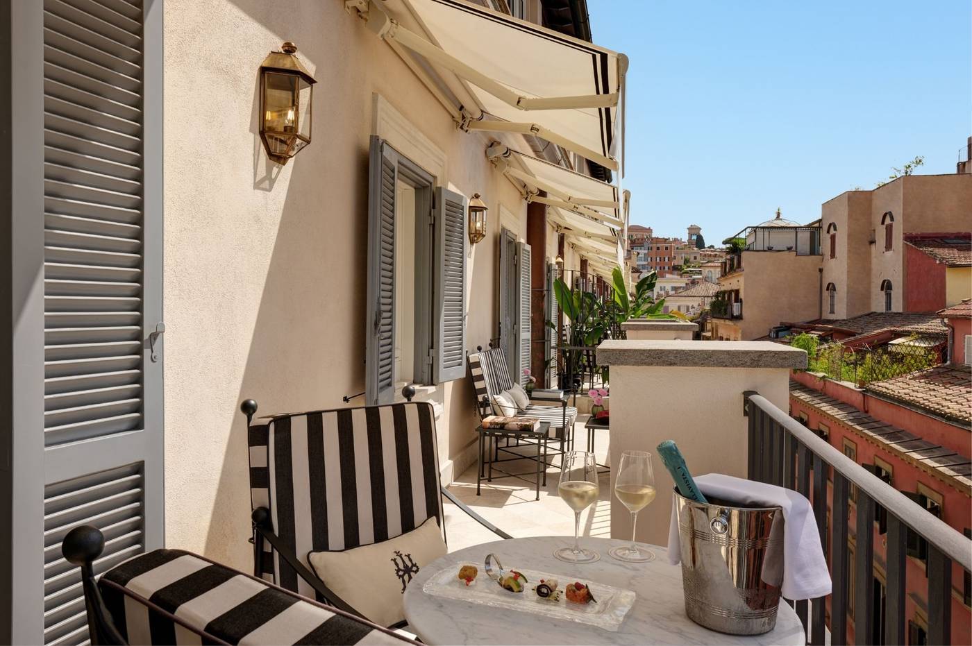 Hotel-D-Inghilterra-Room-1