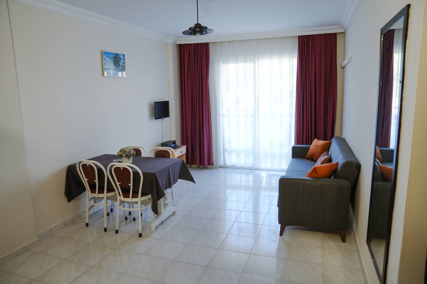 Club-Ako-Apart-Room-27