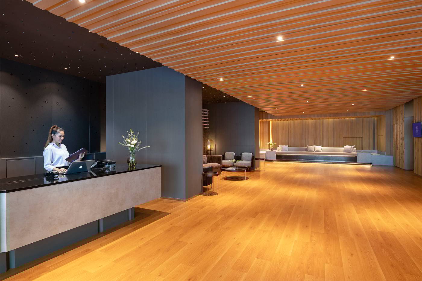 Mode-Sathorn-Lobby-2