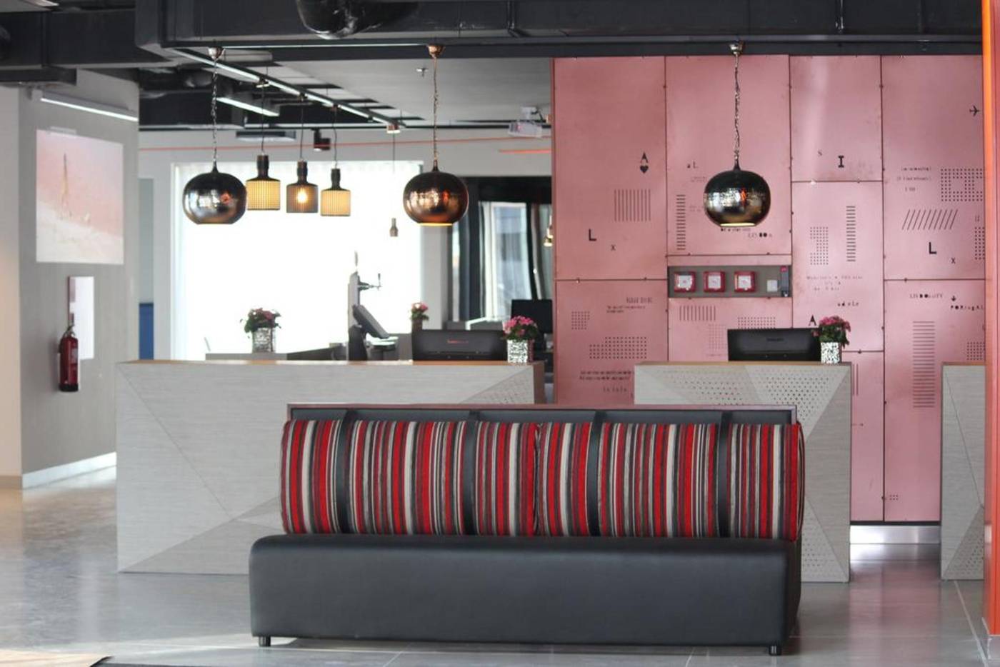 Star-Inn-Lisboa-Lobby-5