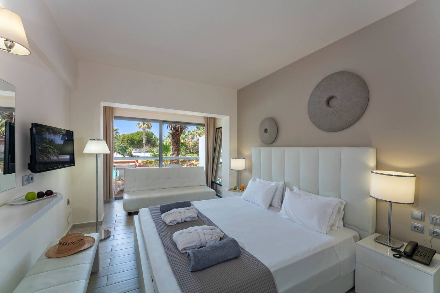 Ocean-Blue-Hotel-Room-16