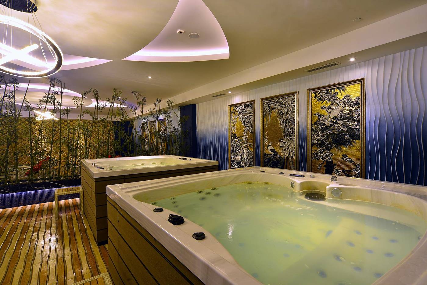 Azura-Deluxe-Resort---SPA-Hotel-Sports-and-Entertainment-38