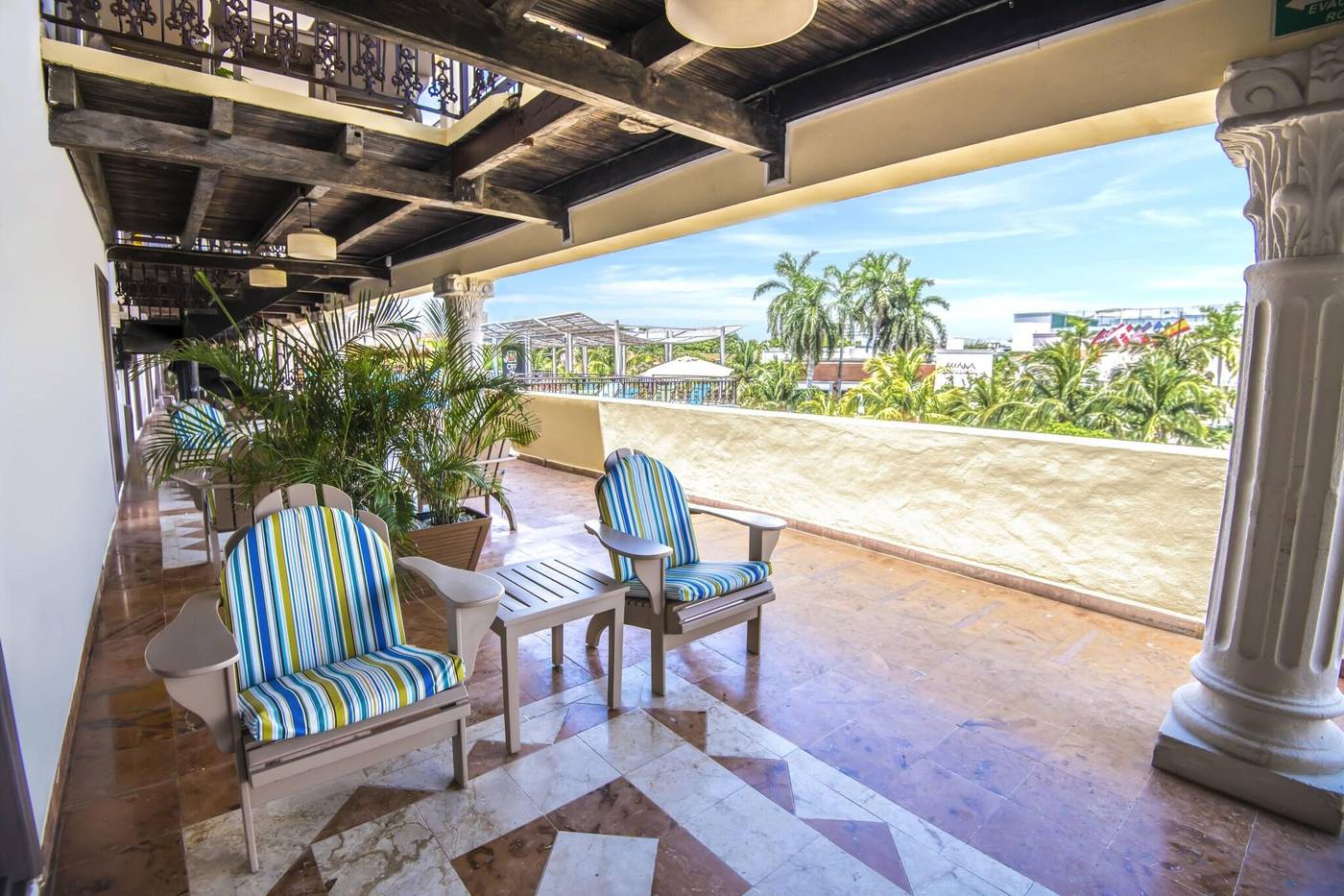 Panama-Jack-Resorts-Gran-Porto-Terrace-10