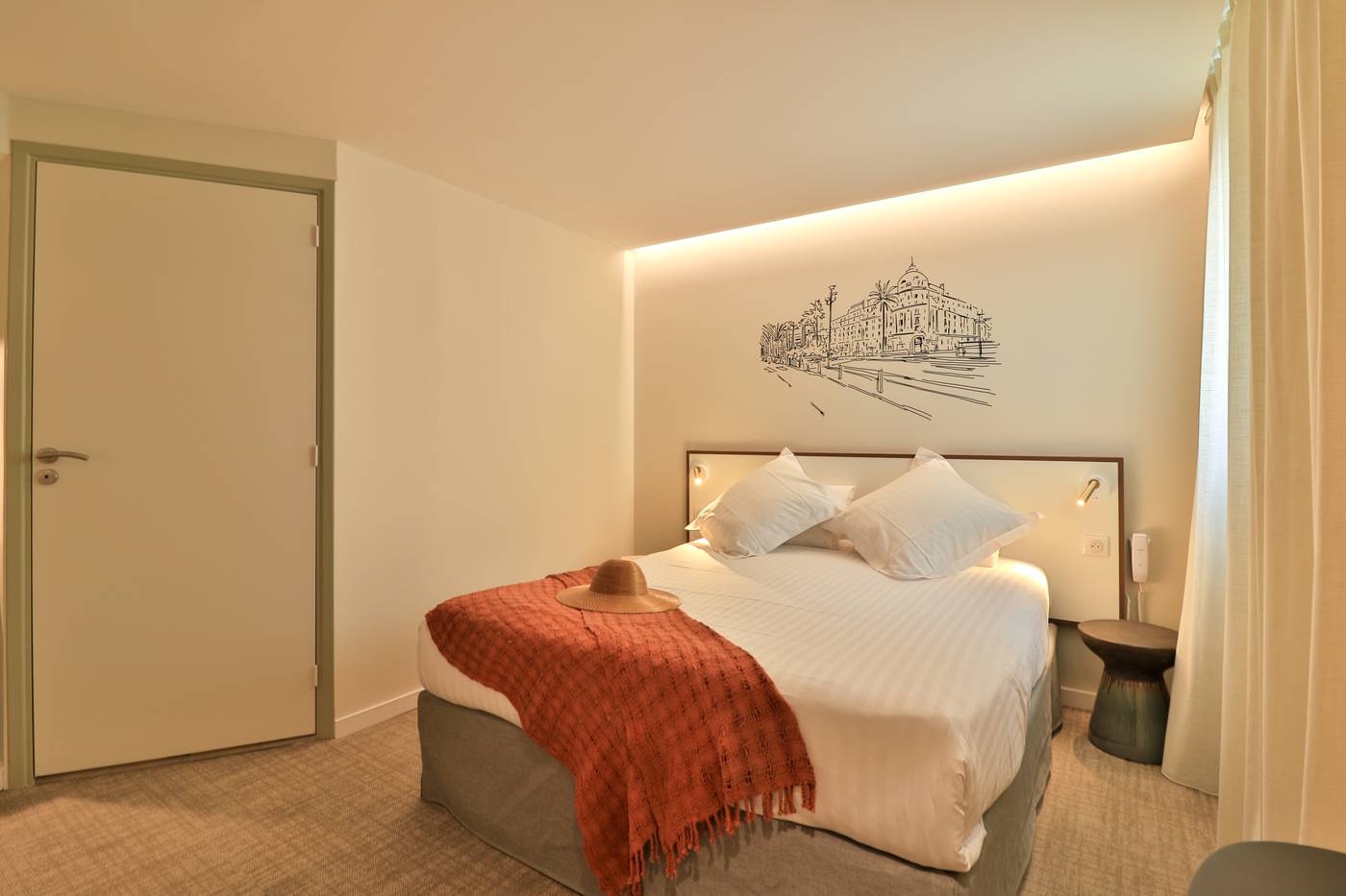 Hotel-du-Pin-Nice-Port-Room-8