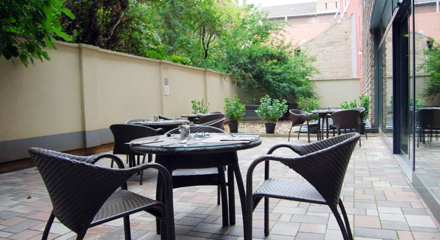 Residence-Regnum-Terrace-67