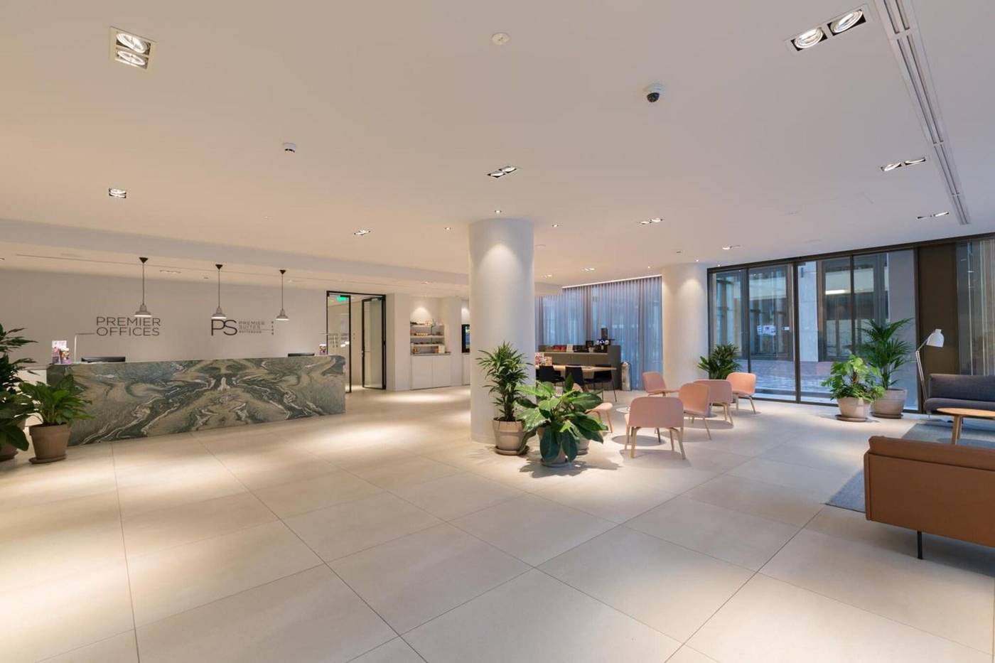Premier Suites Plus Rotterdam-Netherlands-Rotterdam-Lobby-8