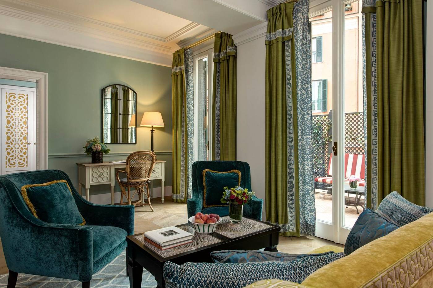 Rocco-Forte-Hotel-de-la-Ville-Room-20