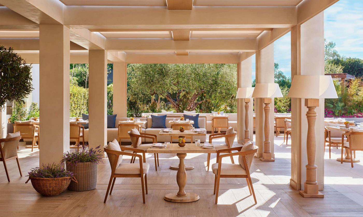 Ikos-Olivia-Restaurant-14