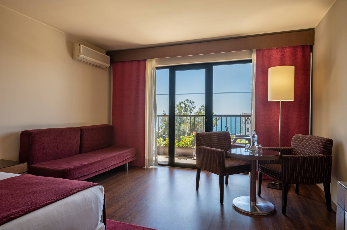 Vila-Gale-Village-Cascais-Room-21