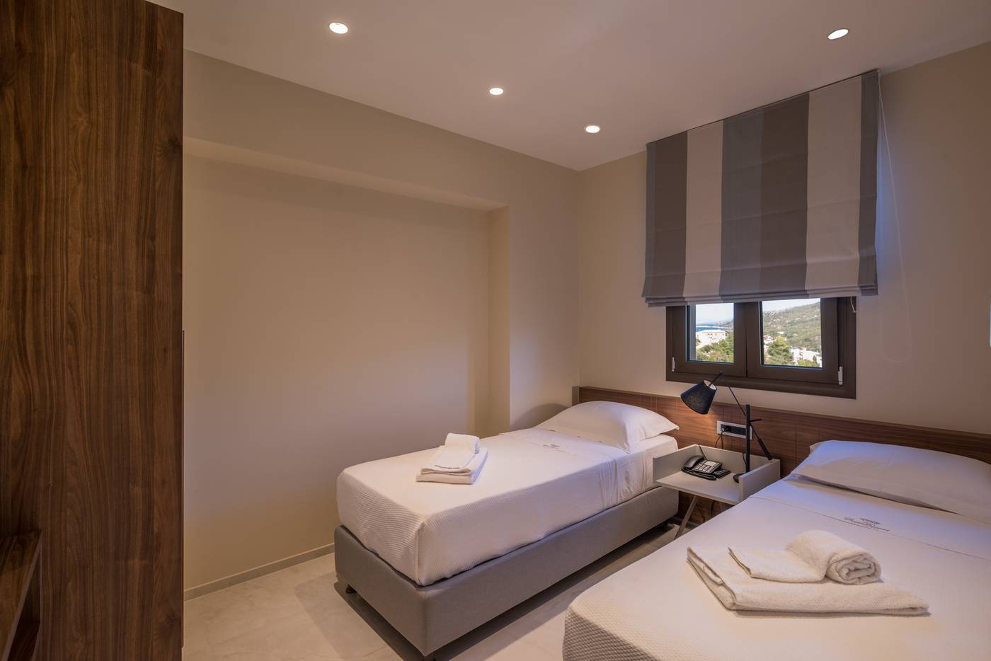 Sivota-Diamond-Room-42