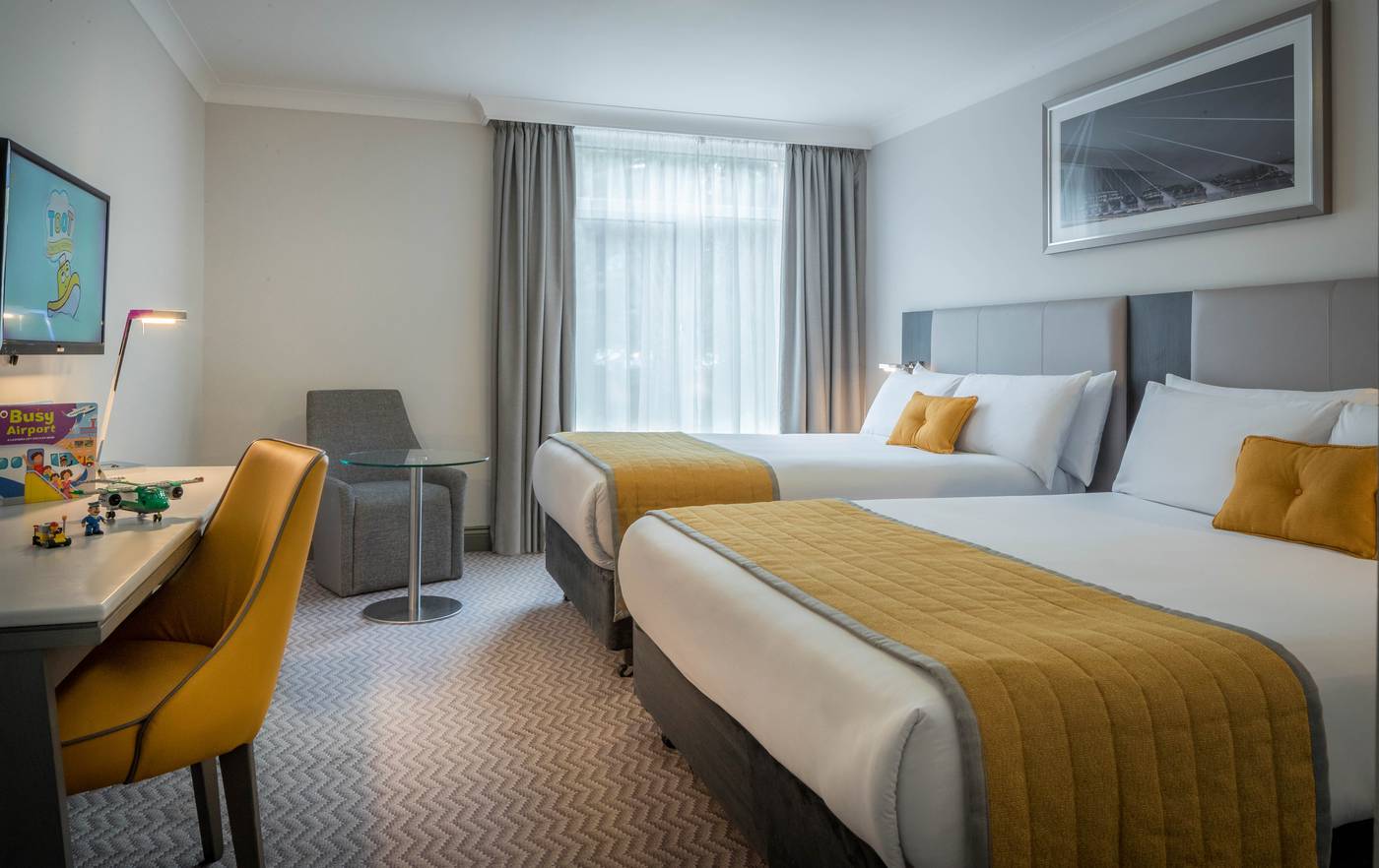Maldron Hotel Dublin Airport-Ireland-DUBLIN-Room-6