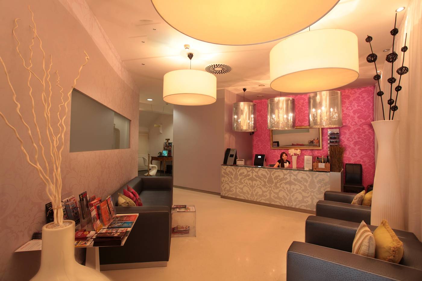 Friday-Hotel-Lobby-2