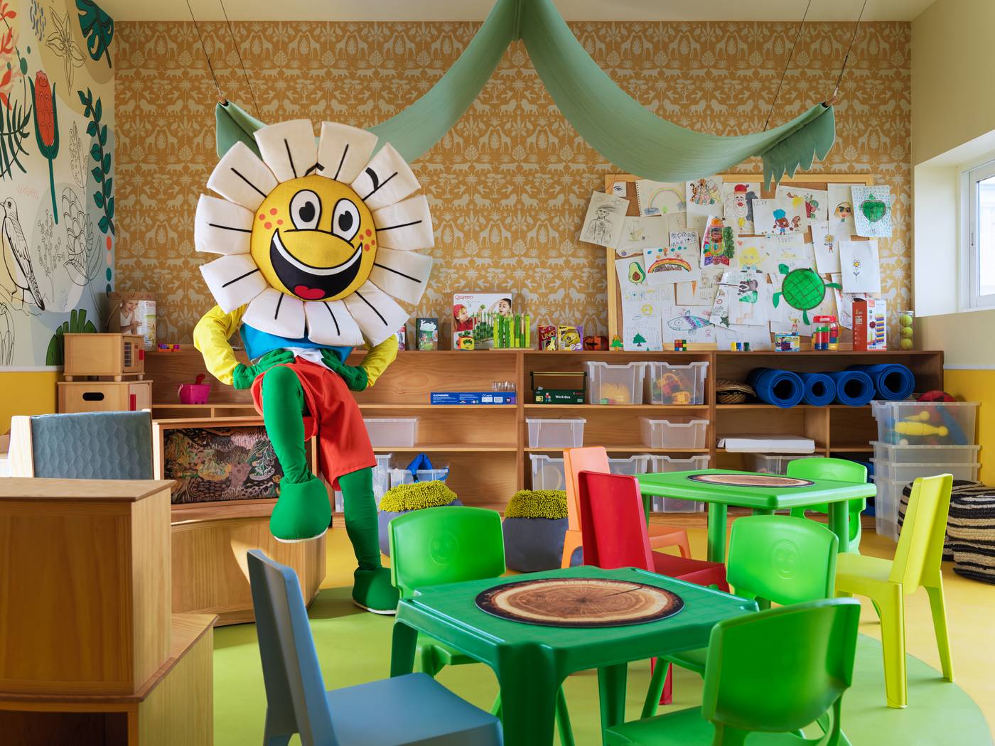 H10-Ocean-Suites-Sports-and-Entertainment-47