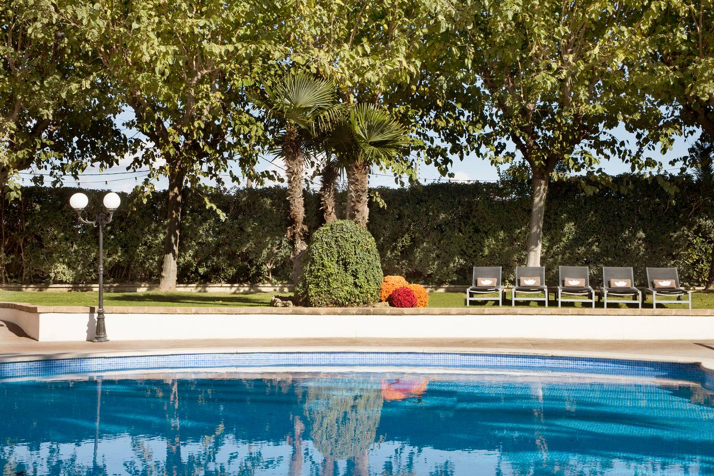 Luna-Club-Pool-17