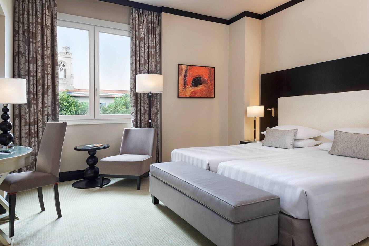 Autograph-Collection-Sina-Villa-Medici-Room-35