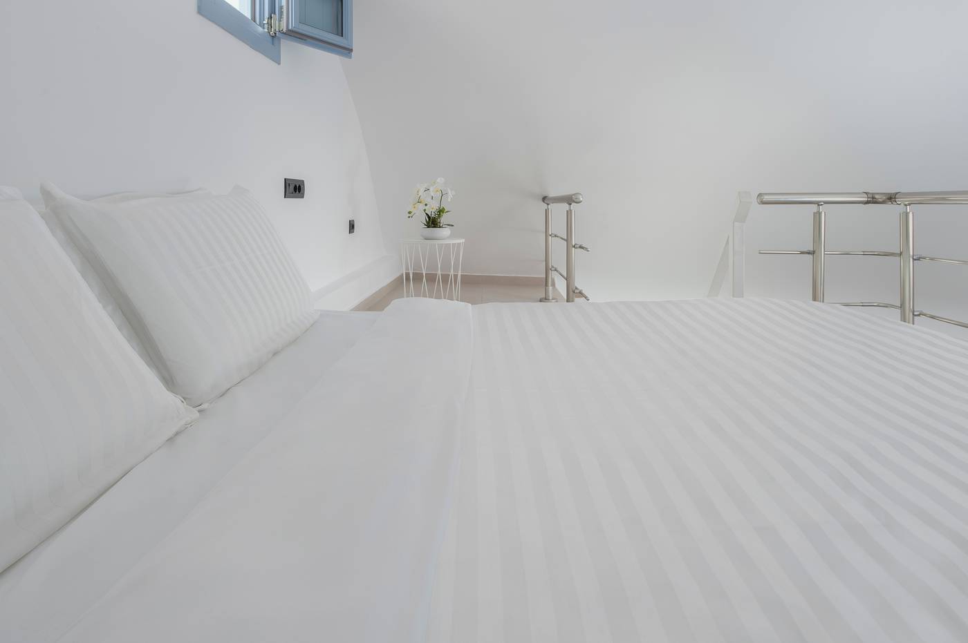 Sole-D-Oro-Luxury-Suites-Room-66