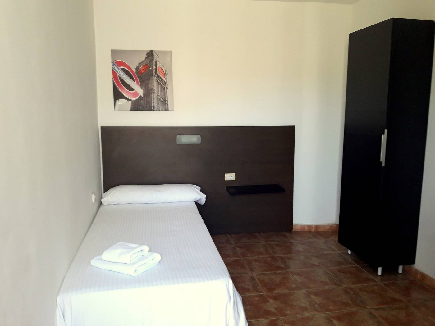 Villa-las-Flores-Room-14